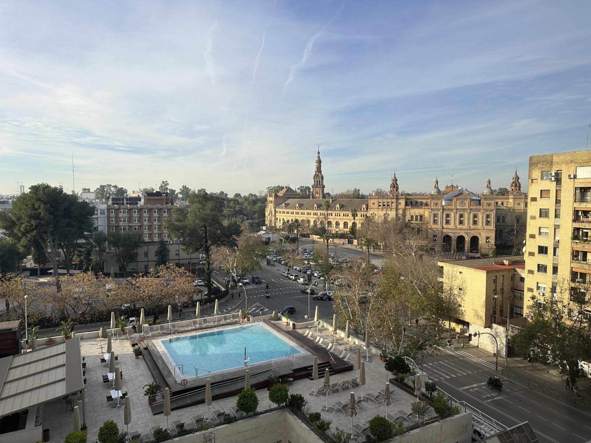 Estupendo Junto A Plaza De Espana Apartamento Sevilla